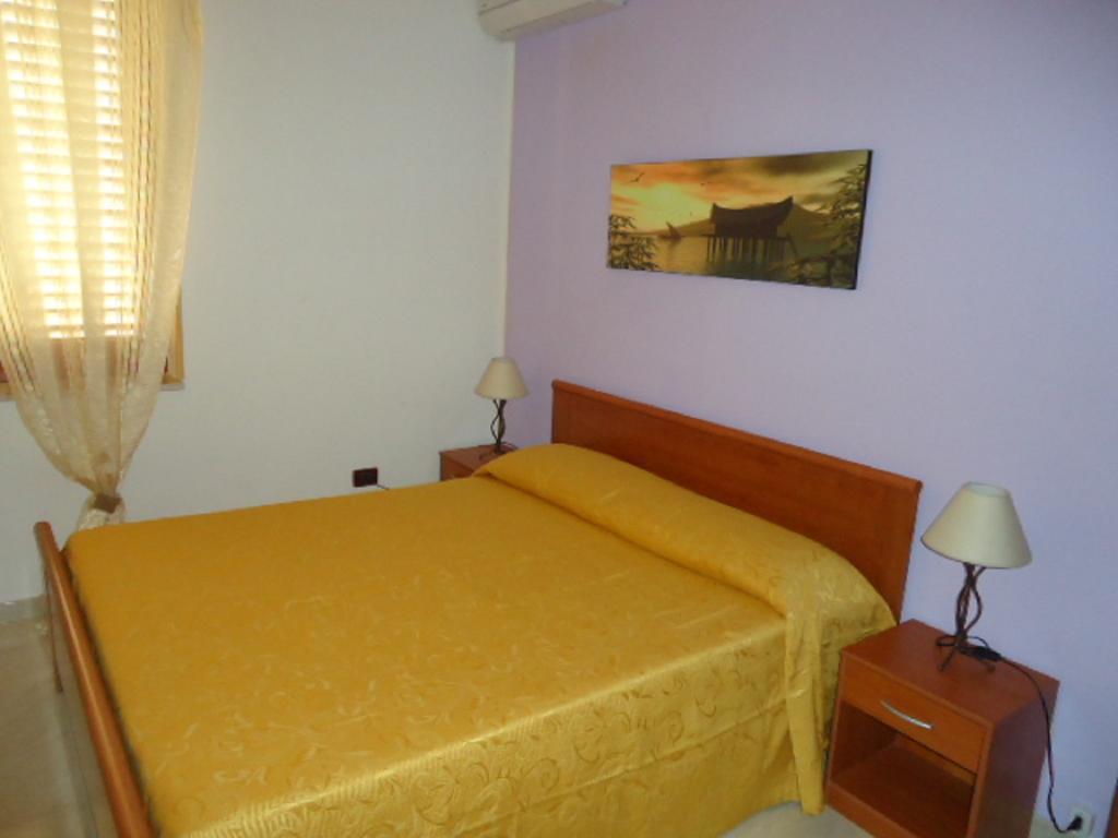 Casa Vacanze Due Passi E Il Mare Castel di Tusa Exterior photo